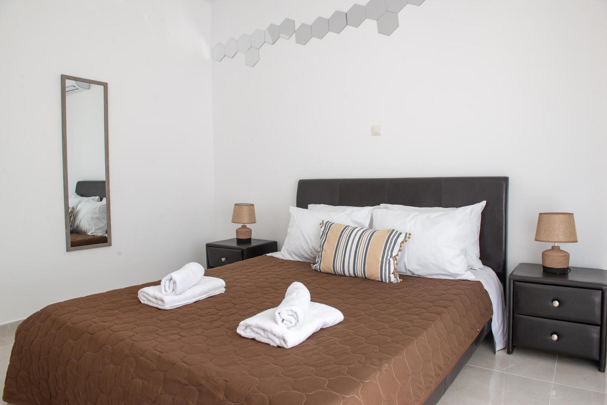 Katerina & Stefanos Family Apartments Archangelos  Exterior photo
